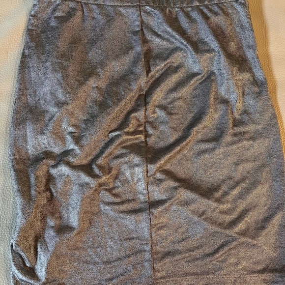 Armani Exchange metallic skirt. Size S. Excellent condition. - Picture 3 of 5